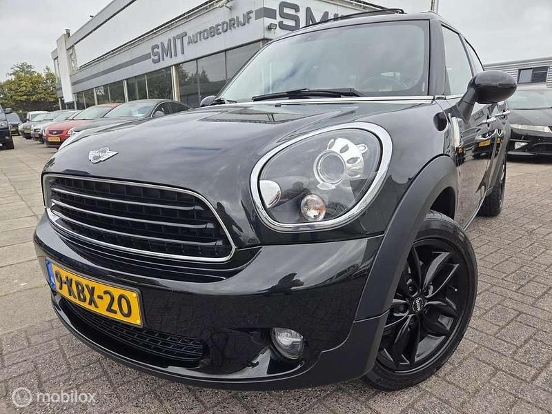 Zwart Gebruikt 2013 Mini Cooper Countryman SUV | € 8.900 (Eerlijke prijs) - Afbeelding 1/4
