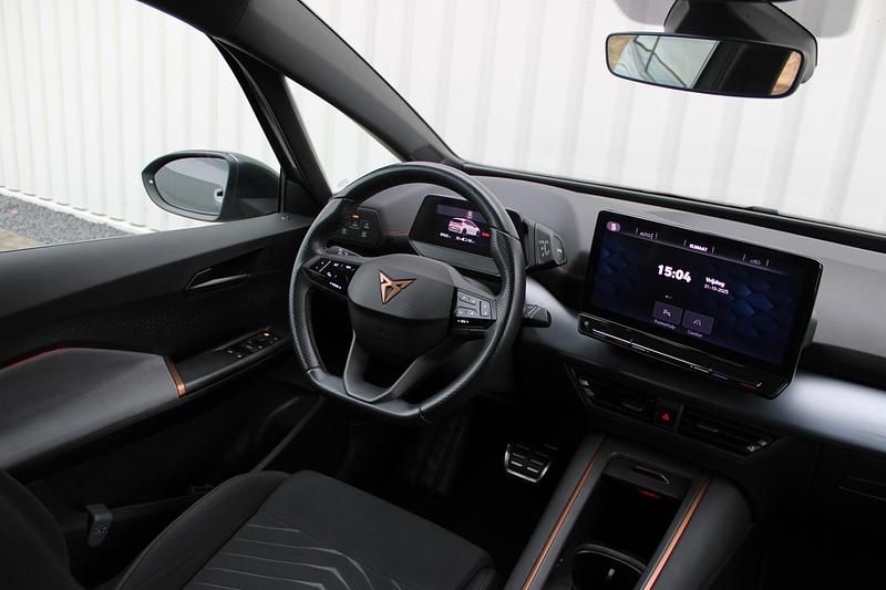 Occasion Cupra Born 169 kW (231 PK) 2022 Grijs Hatchback