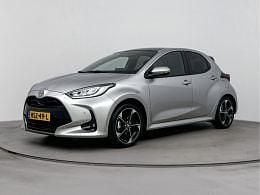 Occasion Toyota Yaris Executive 116 PK (85 kW) 2025 Grijs metallic Hatchback