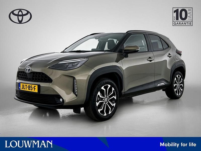 Groen Occasion 2024 Toyota Yaris Cross SUV | € 30.900 (Iets duurder) - Afbeelding 1/4