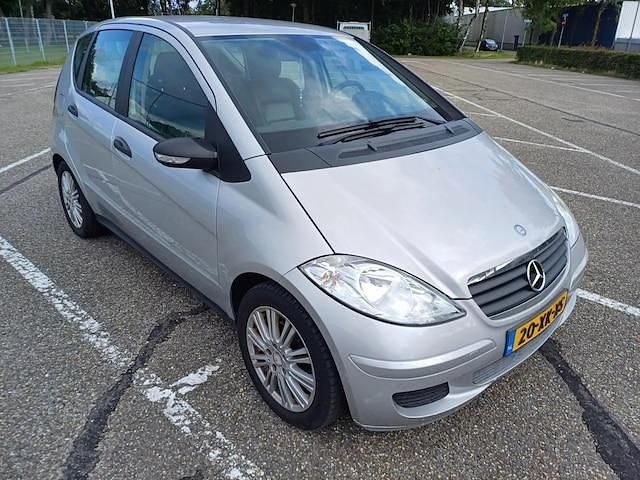 Occasion Mercedes A180 Classic 109 PK (80 kW) 2007 Grijs (metallic) MPV