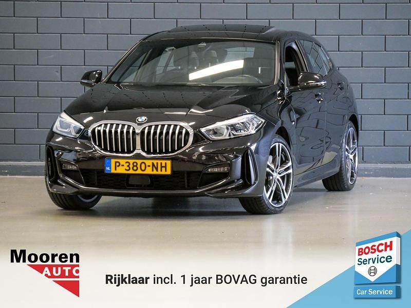 Occasion BMW 118 Executive 136 PK (100 kW) 2021 Zwart Hatchback