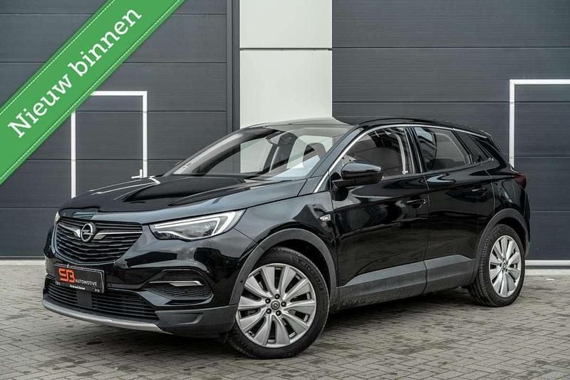 Zwart Occasion 2020 Opel Grandland X Innovation SUV | € 18.500 (Super prijs) - Afbeelding 1/4