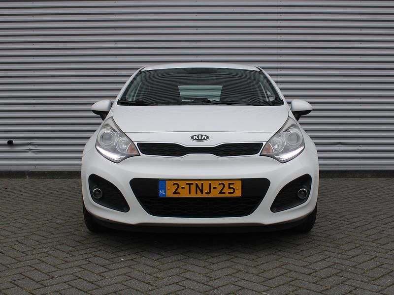 Occasion Kia Rio 2014 Wit Hatchback