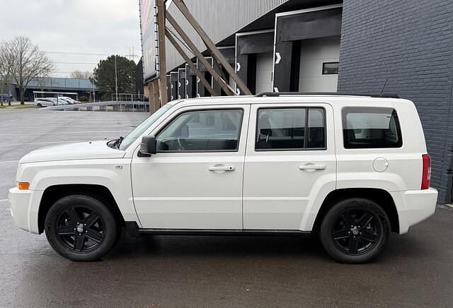 Occasion Jeep Patriot Sport 170 PK (125 kW) 2011 Wit SUV