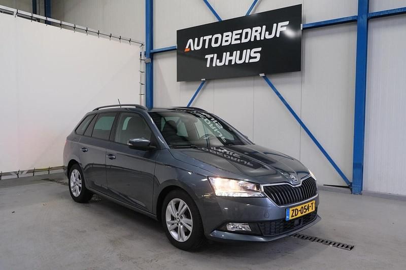 Occasion Skoda Fabia Style 95 PK (69 kW) 2019 Grijs (metallic) Stationwagen