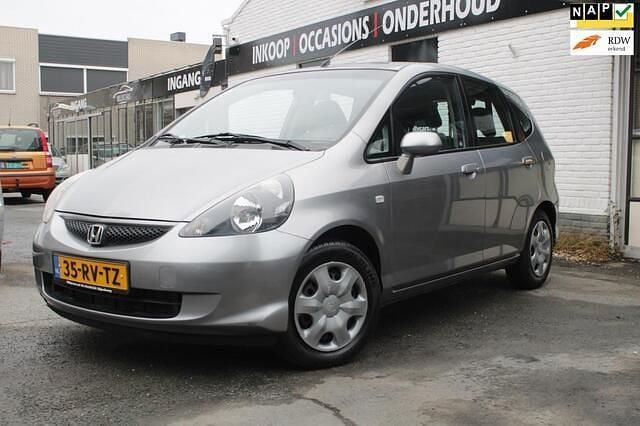 Grijs Gebruikt 2005 Honda Jazz Cool Hatchback | € 2.600 (Eerlijke prijs) - Afbeelding 1/4