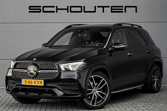 Zwart Gebruikt 2023 Mercedes GLE400 AMG Van | € 84.900 - Afbeelding 1/3