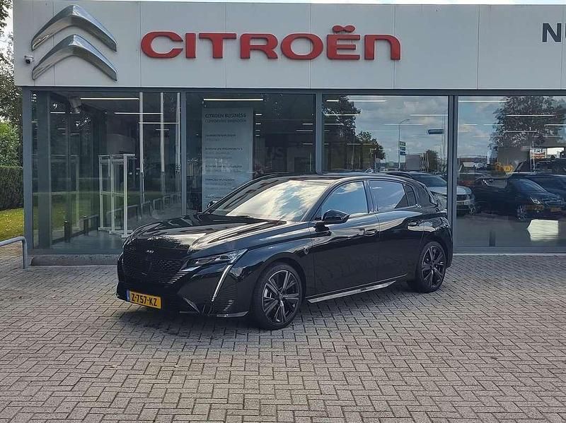 Zwart Gebruikt 2024 Peugeot 308 GT Hatchback | € 33.745 (Iets duurder) - Afbeelding 1/4