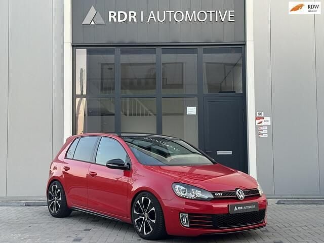 Rood Gebruikt 2011 VW Golf VI GTI Hatchback | € 9.000 (Goede deal) - Afbeelding 1/4