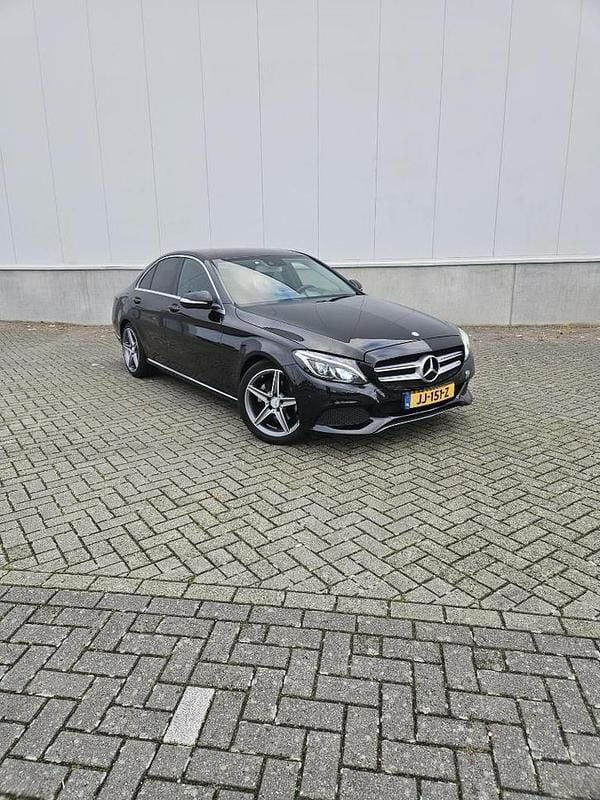 Occasion 2015 Mercedes C220 | € 13.500 (Goede deal) - Afbeelding 1/4