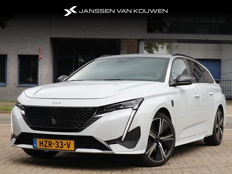 Wit Gebruikt 2024 Peugeot 308 GT Stationwagen | € 26.795 (Goede deal) - Afbeelding 1/4
