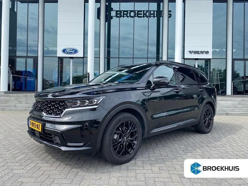 Zwart Gebruikt 2023 Kia Sorento SUV | € 51.900 (Eerlijke prijs) - Afbeelding 1/4