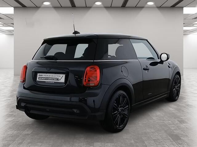 Occasion Mini Cooper Classic 136 PK (100 kW) 2023 Zwart (metallic) Hatchback
