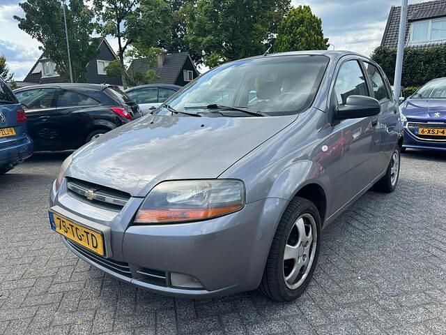 Grijs Gebruikt 2006 Chevrolet Kalos Hatchback | € 699 (Goede deal) - Afbeelding 1/4