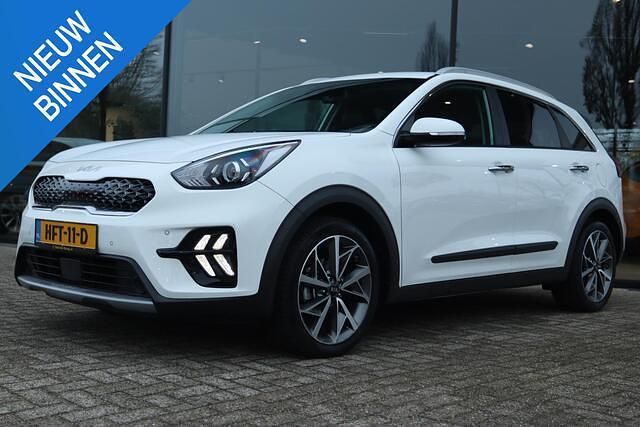 Wit Occasion 2021 Kia Niro SUV | € 21.450 (Goede deal) - Afbeelding 1/4
