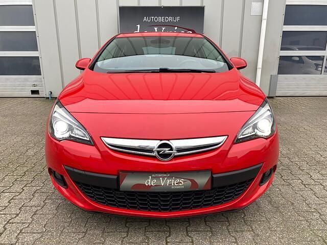 Occasion Opel Astra GTC Design Edition 120 PK (88 kW) 2014 Rood Coupé
