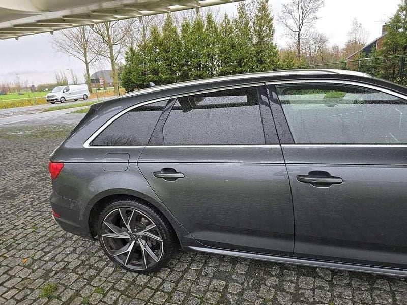 Grijs Gebruikt 2019 Audi A4 Design Stationwagen | € 23.750 (Eerlijke prijs) - Afbeelding 1/4
