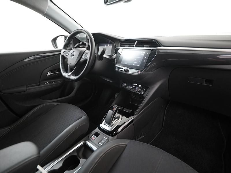 Occasion Opel Corsa-e Elegance 11 kW (15 PK) 2021 Rood Hatchback