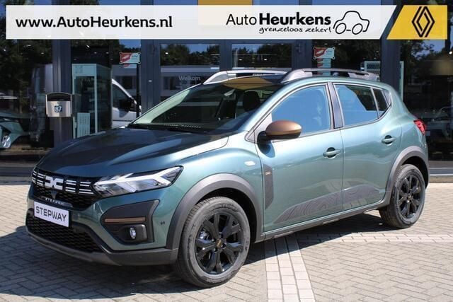 Groen Nieuw 2025 Dacia Sandero Extreme Hatchback | € 26.695 (Eerlijke prijs) - Afbeelding 1/4