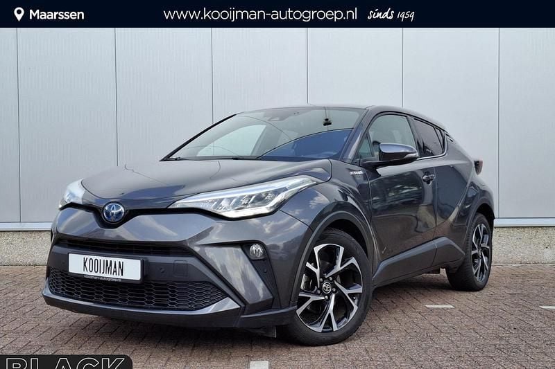 Grijs Gebruikt 2021 Toyota C-HR+ SUV | € 26.750 - Afbeelding 1/4