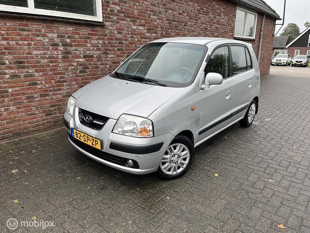 Occasion Hyundai Atos Dynamiq 63 PK (46 kW) 2006 Grijs Hatchback