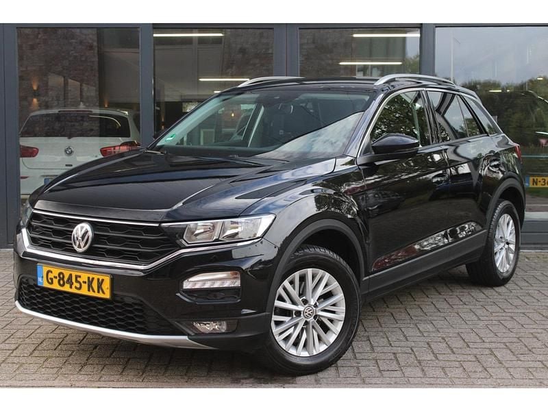 Zwart Gebruikt 2019 VW T-Roc Business SUV | € 17.950 (Goede deal) - Afbeelding 1/4