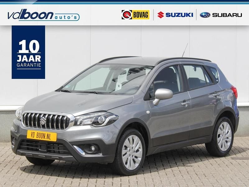 Grijs Gebruikt 2021 Suzuki SX4 S-Cross Comfort SUV | € 20.290 (Super prijs) - Afbeelding 1/4