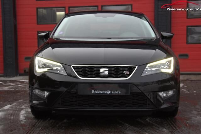 Zwart Occasion 2014 Seat Leon FR Hatchback | € 9.199 (Eerlijke prijs) - Afbeelding 1/4