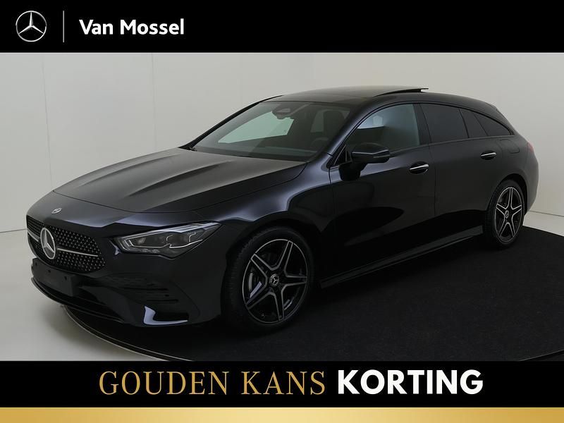 Zwart Nieuw 2025 Mercedes CLA180 Shooting Brake AMG line Stationwagen | € 57.642 - Afbeelding 1/4
