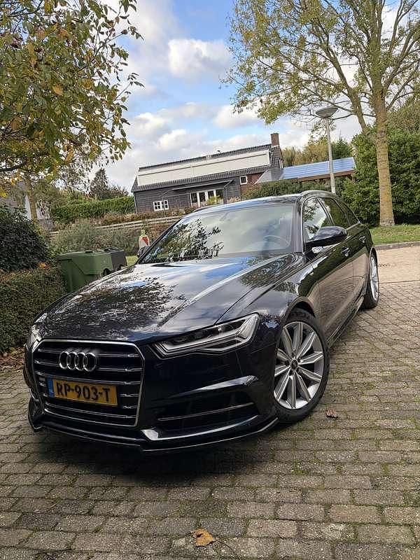 Blauw Gebruikt 2018 Audi A6 S-Line Stationwagen | € 21.500 (Super prijs) - Afbeelding 1/4