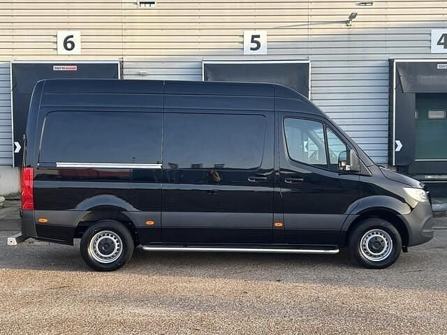 Occasion Mercedes Sprinter 150 PK (110 kW) 2024 Zwart Van
