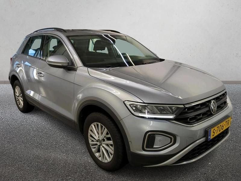 Occasion VW T-Roc Business 110 PK (80 kW) 2023 Grijs SUV