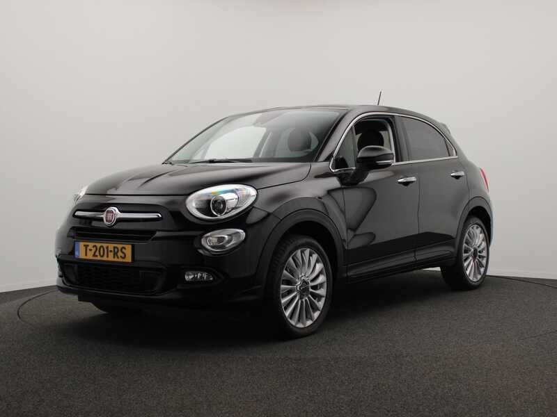 Zwart Gebruikt 2017 Fiat 500X Pop Star SUV | € 12.900 (Eerlijke prijs) - Afbeelding 1/4