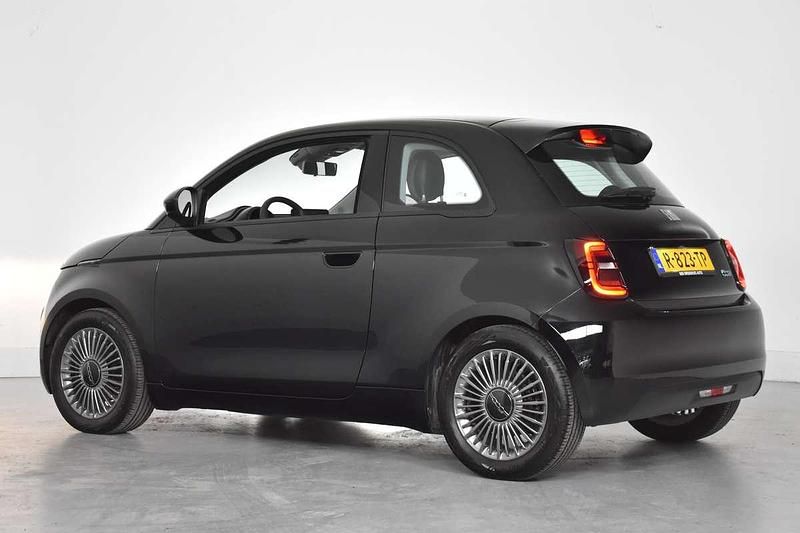 Occasion Fiat 500e Icon 86 kW (118 PK) 2022 Zwart Hatchback