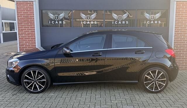 Occasion Mercedes A180 Style 122 PK (89 kW) 2013 Zwart (metallic) Hatchback