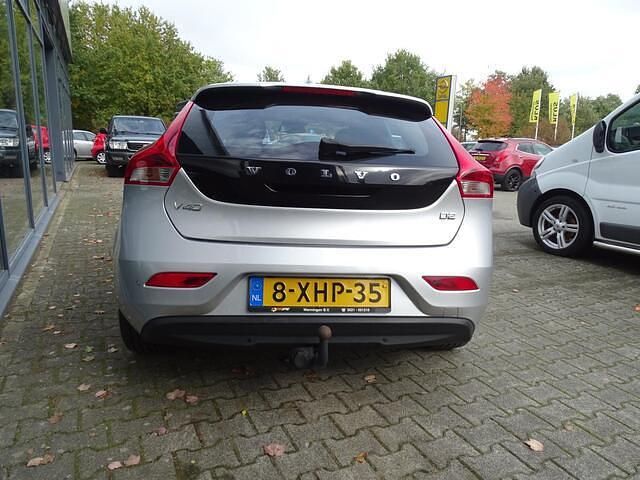 Occasion Volvo V40 Business Edition 114 PK (83 kW) 2014 Grijs Stationwagen