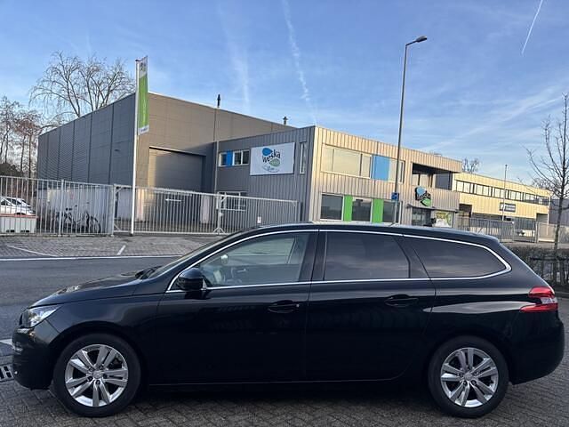 Occasion Peugeot 308 SW 120 PK (88 kW) 2014 Zwart (metallic) Stationwagen