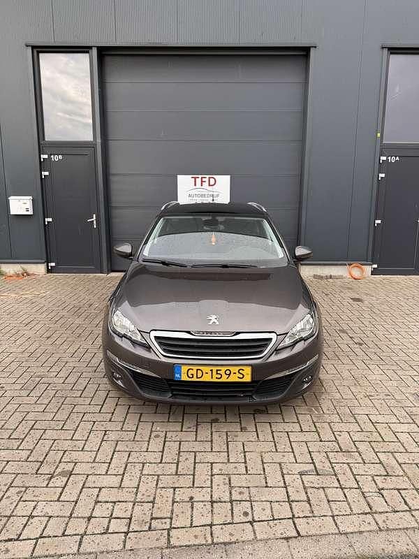 Occasion 2015 Peugeot 308 Style Stationwagen | € 4.999 (Eerlijke prijs) - Afbeelding 1/4