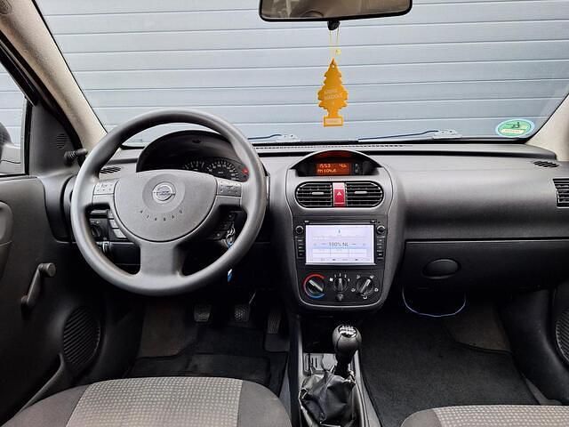Occasion Opel Corsa 80 PK (58 kW) 2005 Blauw Hatchback