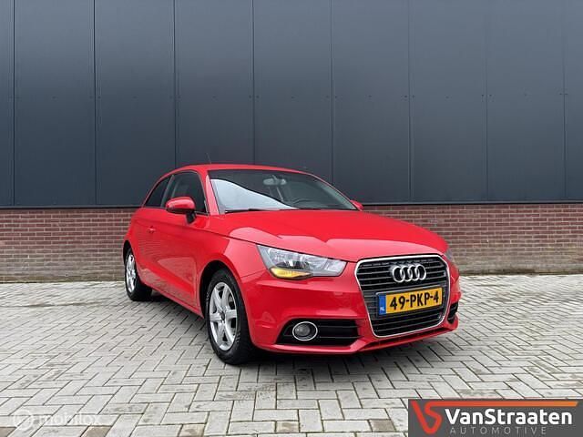 Occasion Audi A1 Attraction 86 PK (63 kW) 2011 Rood Hatchback