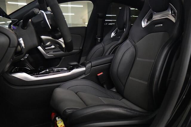 Occasion Mercedes CLA45 AMG AMG 422 PK (310 kW) 2021 Zwart Sedan