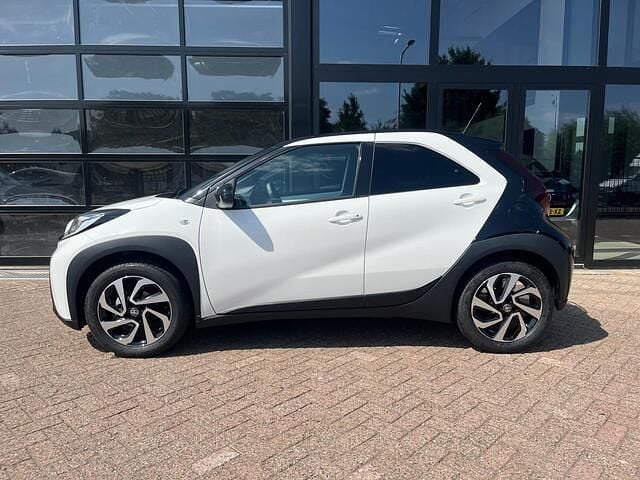 Nieuw Toyota Aygo X Pulse 72 PK (52 kW) 2025 Wit SUV