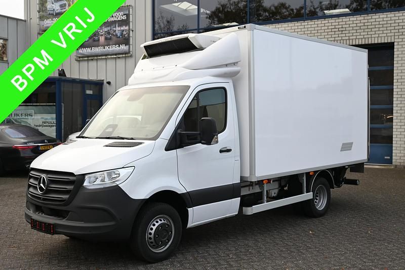 Wit Gebruikt 2024 Mercedes Sprinter Van | € 79.950 - Afbeelding 1/4