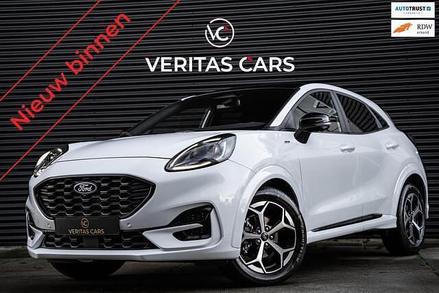 Wit Occasion 2025 Ford Puma Titanium SUV | € 28.650 (Eerlijke prijs) - Afbeelding 1/4