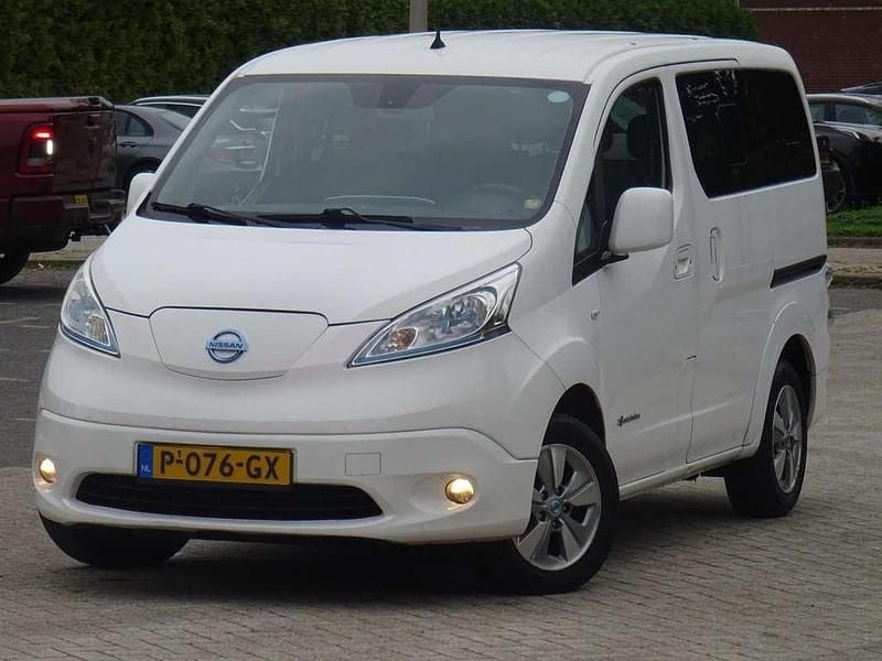 Wit Gebruikt 2017 Nissan e-NV200 Van | € 16.939 - Afbeelding 1/4