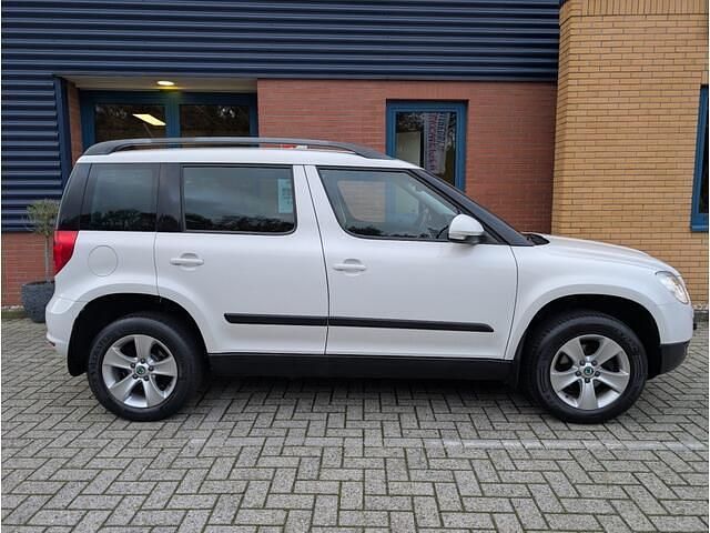Occasion Skoda Yeti Ambition 105 PK (77 kW) 2012 Wit SUV