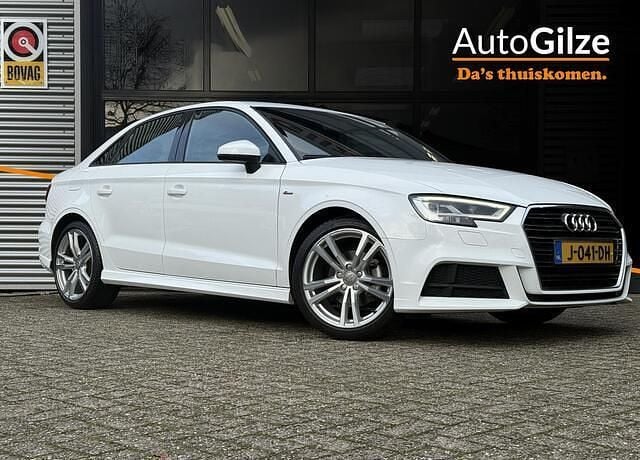 Wit Gebruikt 2020 Audi A3 S-Line Sedan | € 20.450 (Goede deal) - Afbeelding 1/4