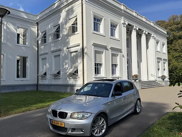 Grijs Gebruikt 2006 BMW 130 Executive Hatchback | € 9.900 - Afbeelding 1/4