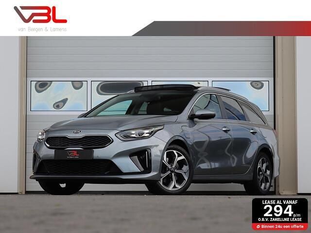 Grijs Gebruikt 2020 Kia Ceed Sportswagon Stationwagen | € 20.940 (Eerlijke prijs) - Afbeelding 1/4